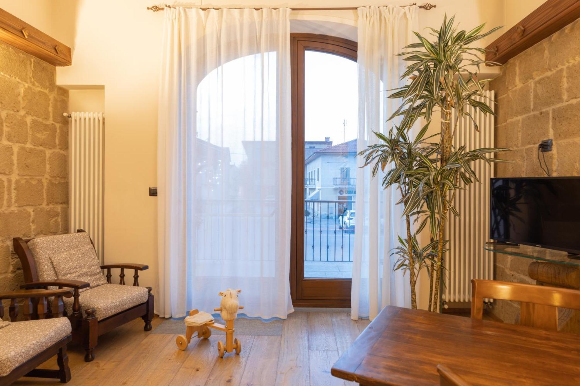 Hotel Ristorante Da Politano Boves ภายนอก รูปภาพ