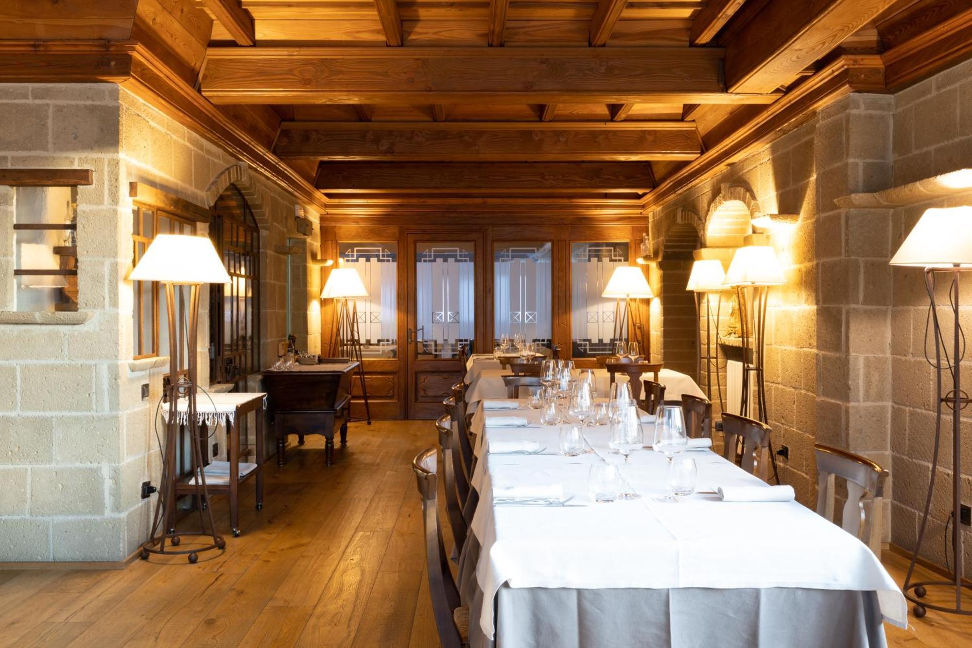 Hotel Ristorante Da Politano Boves ภายนอก รูปภาพ